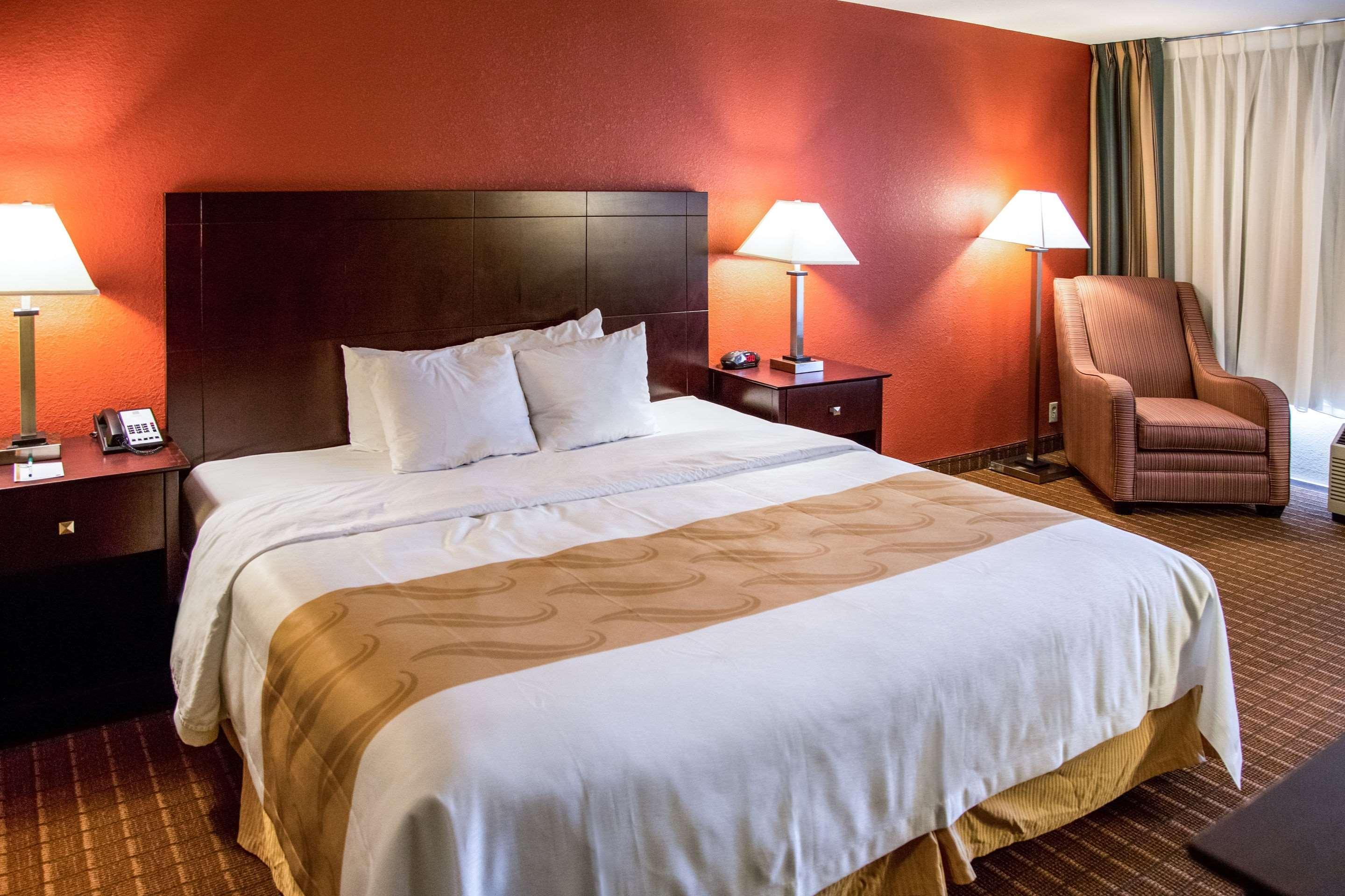 Quality Inn Fort Dodge Ngoại thất bức ảnh