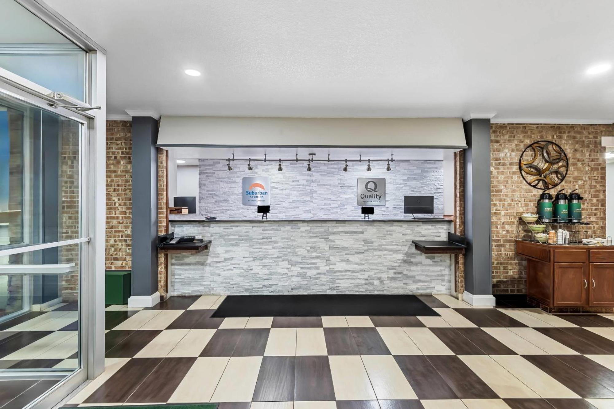 Quality Inn Fort Dodge Ngoại thất bức ảnh